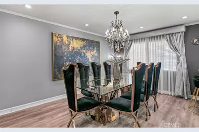 7764 Via Capri, Burbank, CA 91504 - Photo 14