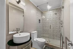 7764 Via Capri, Burbank, CA 91504 - Photo 34