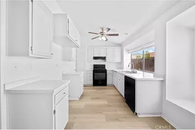 42 Whirlaway, Perris, CA 92571 - Photo 14