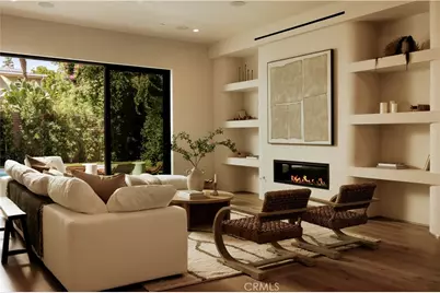 13853 Chandler, Sherman Oaks, CA 91401 - Photo 2