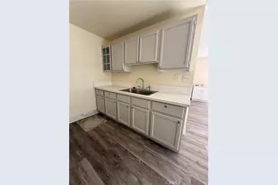 14805 Chase Street #107, Panorama City, CA 91402 - Photo 4