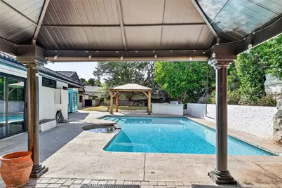 20001 Hiawatha Street, Chatsworth, CA 91311 - Photo 58