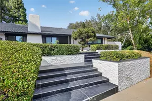 20001 Hiawatha St, Chatsworth, CA 91311 - Photo 6