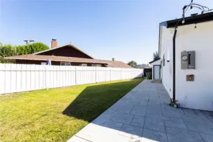 8352 Capps, Northridge, CA 91324 - Photo 38