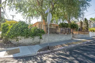 10652 Commerce, Tujunga, CA 91042 - Photo 2