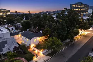 210 N Naomi St, Burbank, CA 91505 - Photo 42