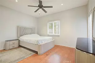 11124 Burbank Blvd, North Hollywood, CA 91601 - Photo 28