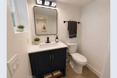 611 S Sunset Canyon, Burbank, CA 91501 - Photo 18