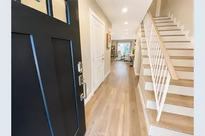 401 Eton, Burbank, CA 91504 - Photo 32