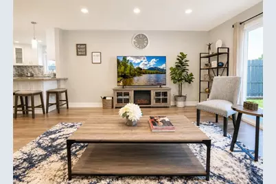 401 Eton, Burbank, CA 91504 - Photo 12