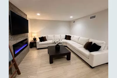 4301 Cezanne Avenue, Woodland Hills, CA 91364 - Photo 12