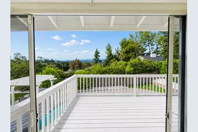 4301 Cezanne Avenue, Woodland Hills, CA 91364 - Photo 18