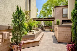 1349 N Columbus, Glendale, CA 91202 - Photo 40