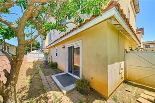 15908 Halldale Ave, Gardena, CA 90247 - Photo 18