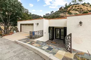 631 Caleb St, Glendale, CA 91202 - Photo 2