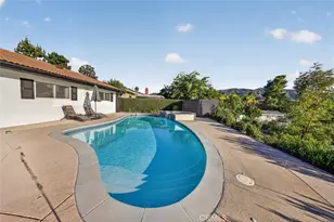9411 Crystal View Dr, Tujunga, CA 91042 - Photo 26