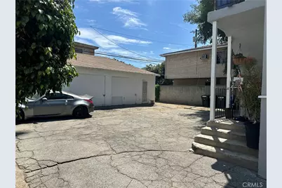 14736 Gilmore, Van Nuys, CA 91411 - Photo 6