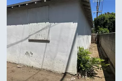 14736 Gilmore, Van Nuys, CA 91411 - Photo 14