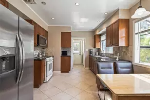 945 Rosemount, Glendale, CA 91207 - Photo 18