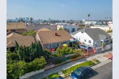 4452 Rosewood Avenue, Los Angeles, CA 90004 - Photo 2