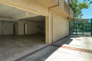 1421 5th St, Glendale, CA 91201 - Photo 30