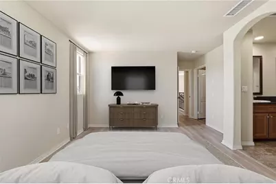 11370 Dream, Pacoima, CA 91331 - Photo 22