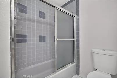 1425 Columbia Dr, Glendale, CA 91205 - Photo 28