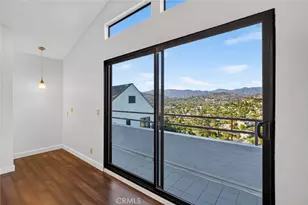 1425 Columbia Dr, Glendale, CA 91205 - Photo 40