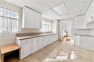 1716 Winona Blvd, Los Angeles, CA 90027 - Photo 42