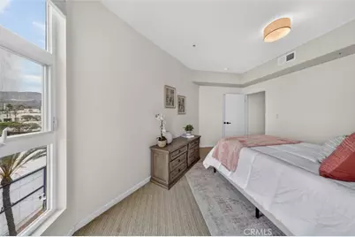 250 N First Street #524, Burbank, CA 91502 - Photo 52