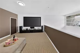 250 N First Street, Burbank, CA 91502 - Photo 68