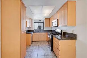 27610 Nugget Dr, Canyon Country, CA 91387 - Photo 14