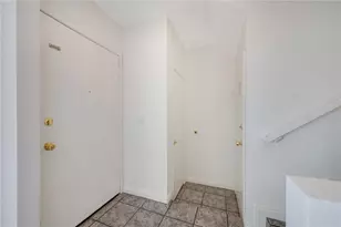27610 Nugget Dr, Canyon Country, CA 91387 - Photo 10