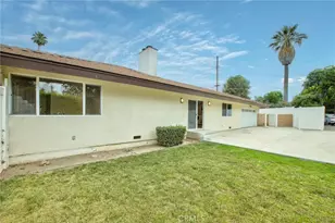 17633 Nordhoff St, Northridge, CA 91325 - Photo 46