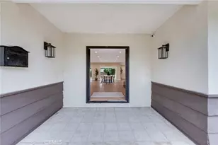 17633 Nordhoff St, Northridge, CA 91325 - Photo 2