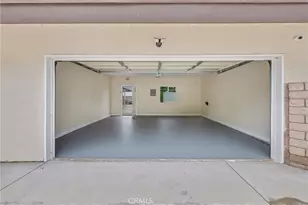 17633 Nordhoff St, Northridge, CA 91325 - Photo 42