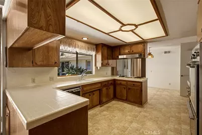 1716 Greenbriar Road, Glendale, CA 91207 - Photo 12