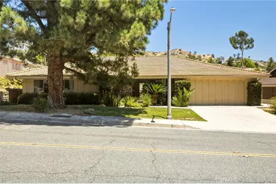 1716 Greenbriar Road, Glendale, CA 91207 - Photo 1