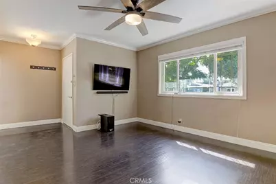 13158 Carl, Pacoima, CA 91331 - Photo 4