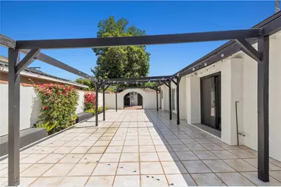 9916 Rathburn, Los Angeles, CA 91325 - Photo 60