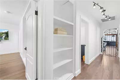 9916 Rathburn, Los Angeles, CA 91325 - Photo 34