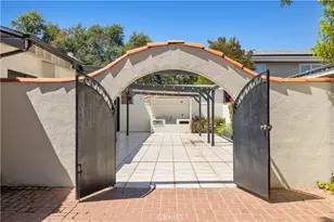 9916 Rathburn, Los Angeles, CA 91325 - Photo 58
