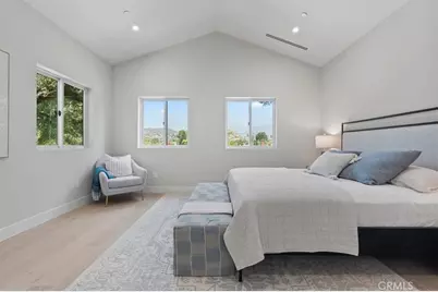 21831 San Jose Street, Chatsworth, CA 91311 - Photo 32