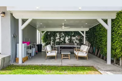 7118 Valmont Street, Tujunga, CA 91042 - Photo 28