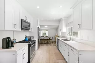 7118 Valmont St, Tujunga, CA 91042 - Photo 10