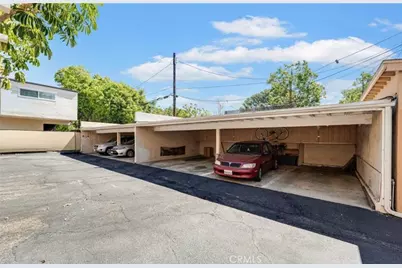 4918 Cahuenga, North Hollywood, CA 91601 - Photo 34
