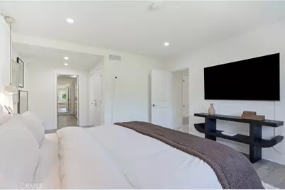 9253 White Oak Avenue, Northridge, CA 91325 - Photo 22
