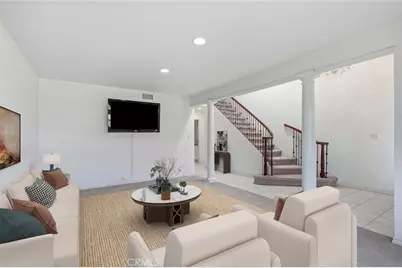 21815 Martin, Carson, CA 90745 - Photo 2