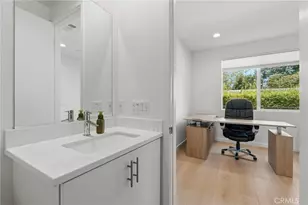 13107 W Lumina Way, Los Angeles, CA 91401 - Photo 12