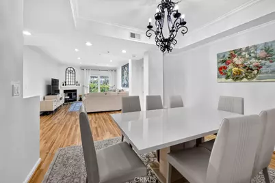 12407 Moorpark Street #104, Studio City, CA 91604 - Photo 18